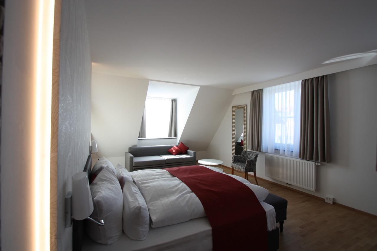 Hotel Am Schrannenplatz 메밍겐 외부 사진