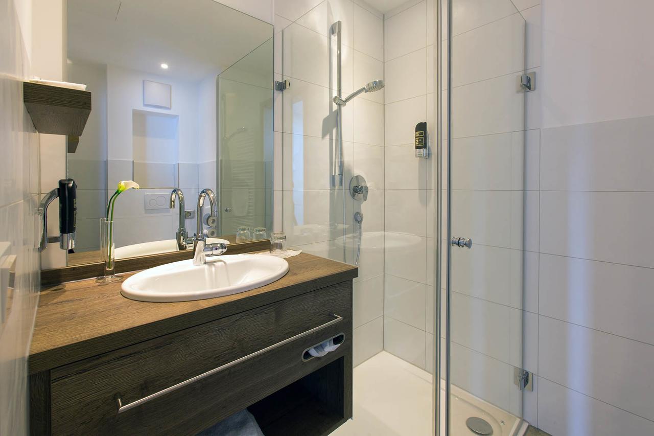 Hotel Am Schrannenplatz 메밍겐 외부 사진